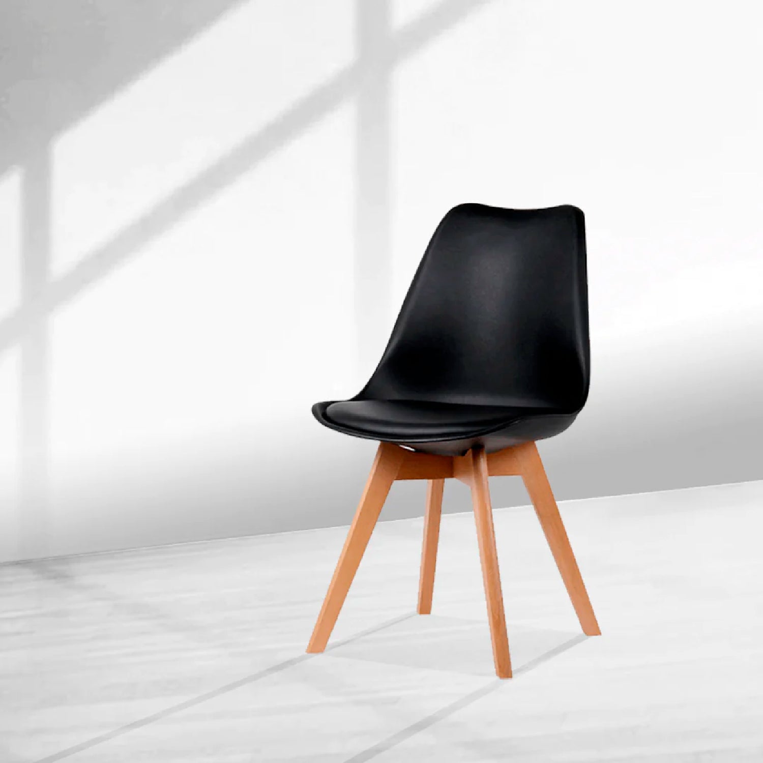 Silla Tulip Negra - Medular Diseño Silla