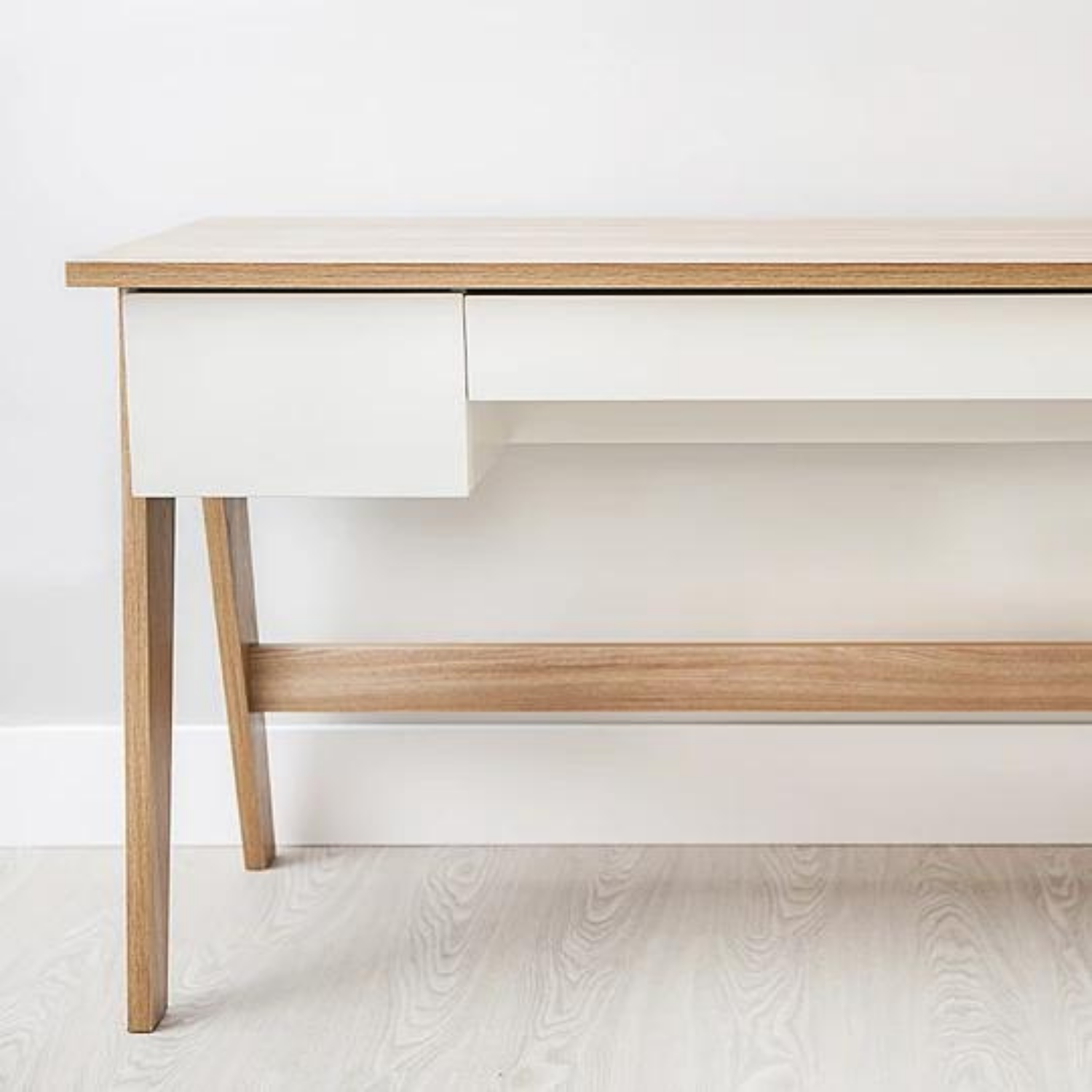 Escritorio White Wood - Medular Diseño Escritorios de hogar