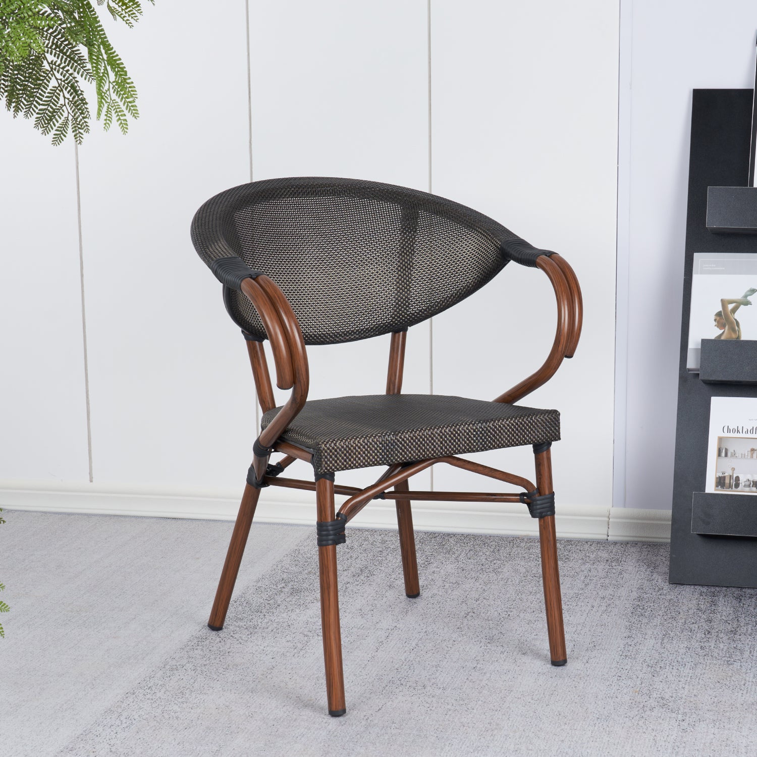 Silla Parisina Textil con Posabrazos - Medular Diseño Silla