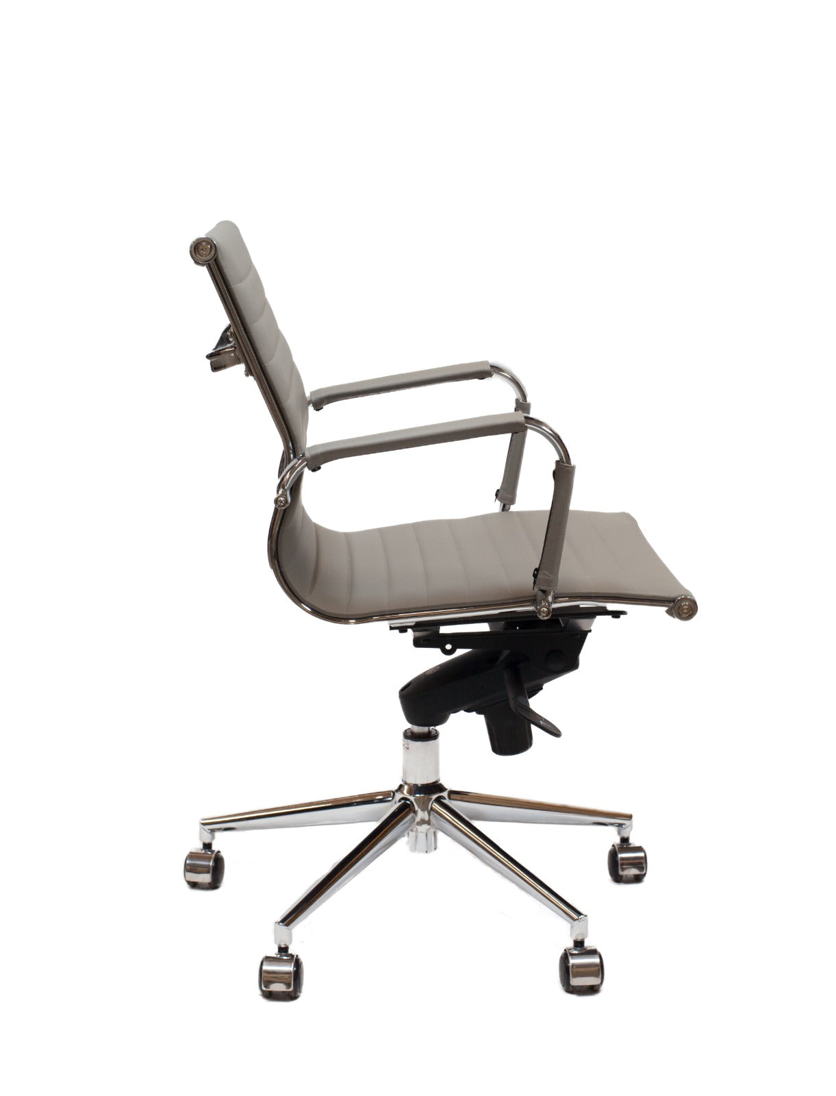 Silla oficina Bishop Baja Gris Claro - Medular Diseño Sillas de Escritorio