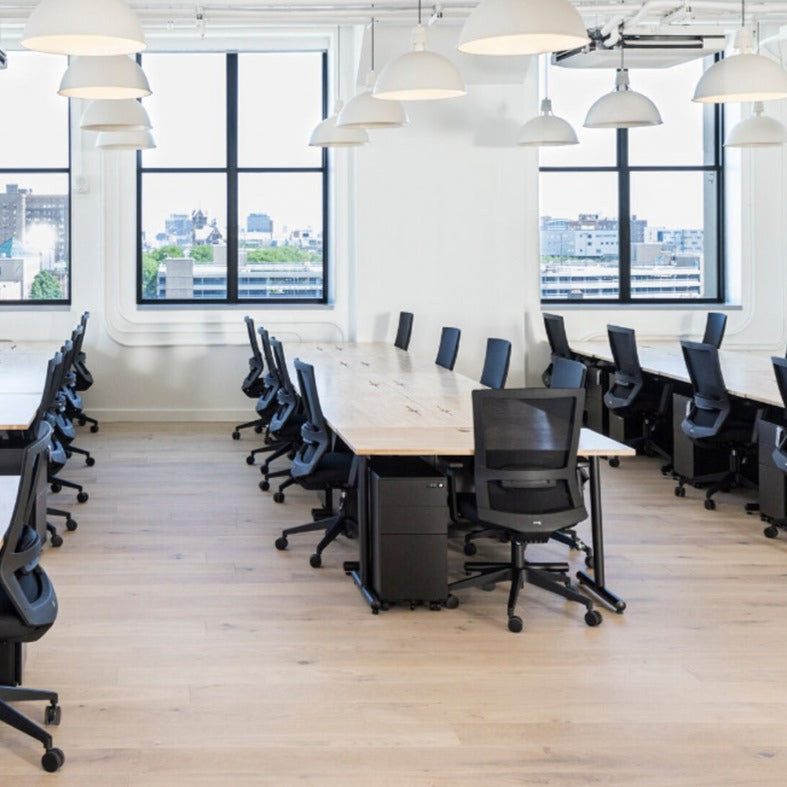 Silla oficina Ejecutiva Iron Plus Negra - Medular Diseño Sillas de Escritorio