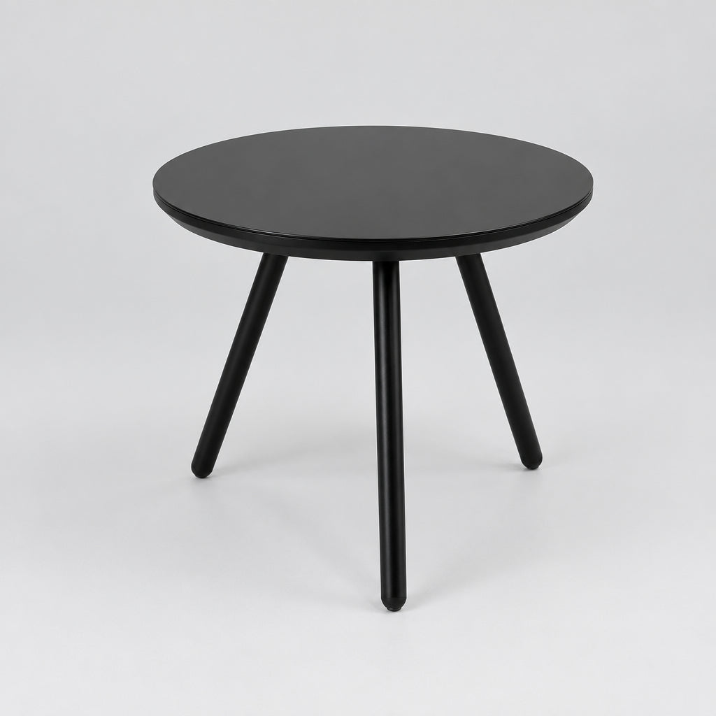 Mesa Lateral Aula Negro - Medular Diseño Mesas de Centro