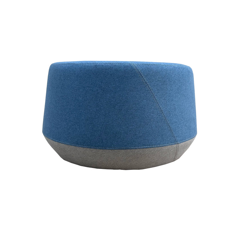 Pouf Soft Seating Kyoto M Asiento Azul y Base Gris