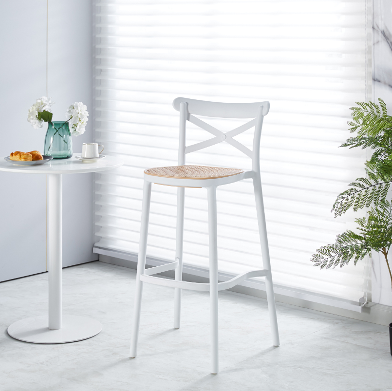 Taburete CrossCraft Rattan Blanco - Medular Diseño Taburetes