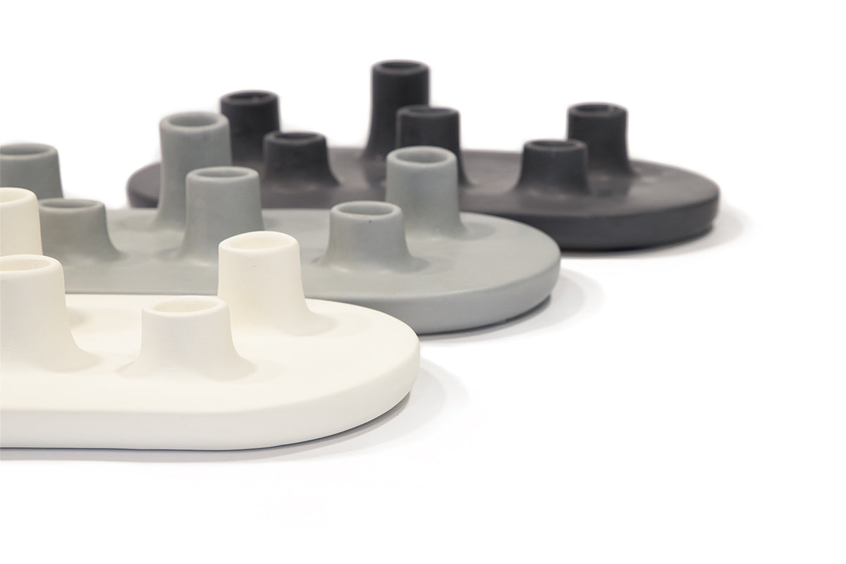 Candelabro Tatio Gris Oscuro - Medular Diseño jarron