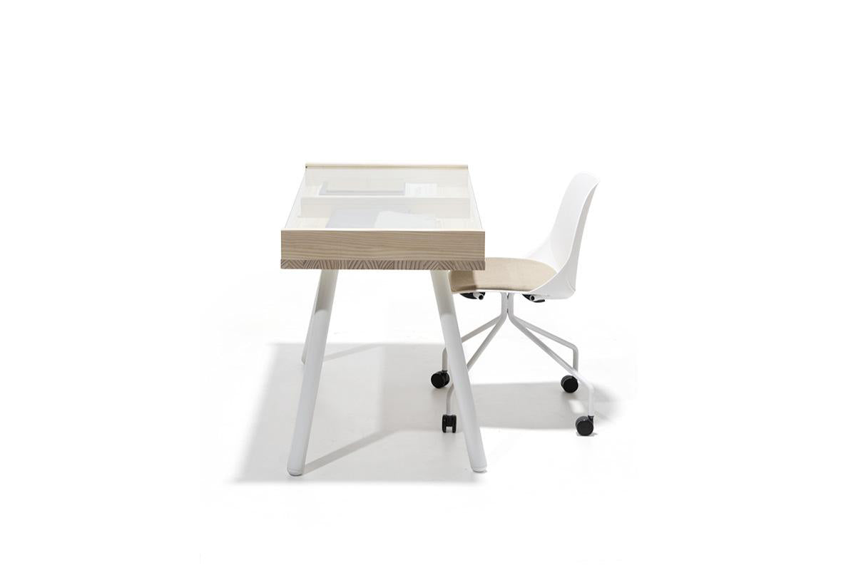 Escritorio Aula Natural 160 + Silla Escritorio Quick Blanca - Medular Diseño Juego de Escritorio