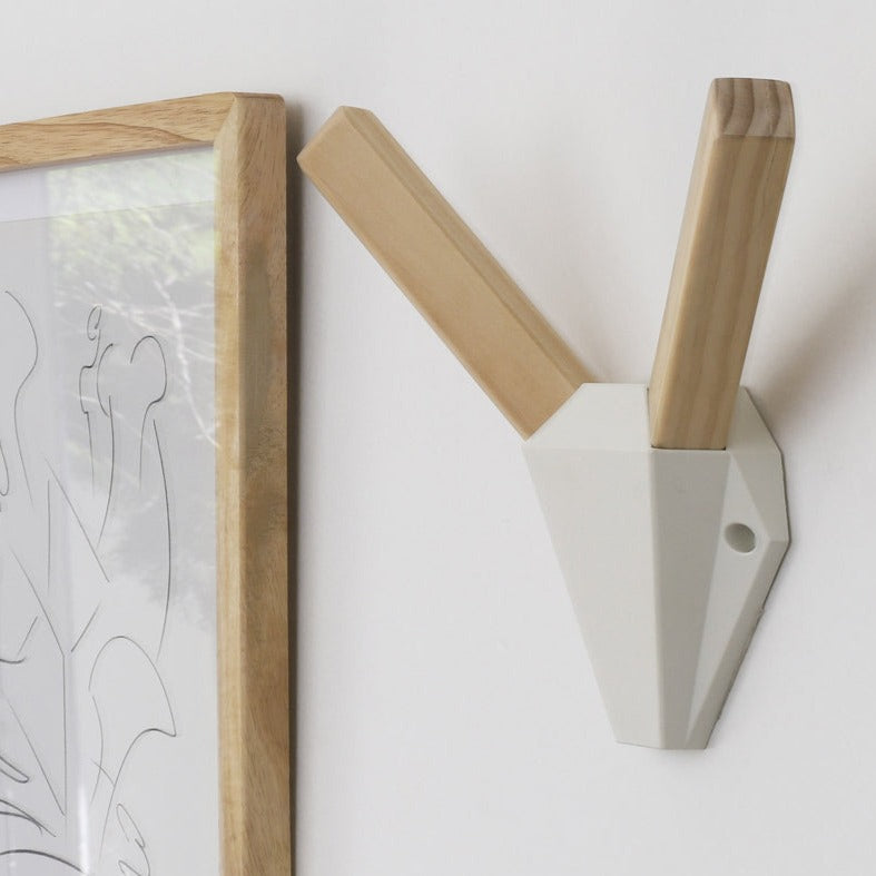 Perchero Wümul Pino - Medular Diseño Perchero