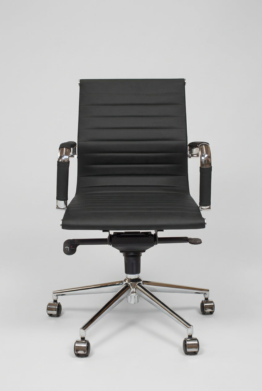 Silla oficina Bishop Baja Negra - Medular Diseño Sillas de Escritorio