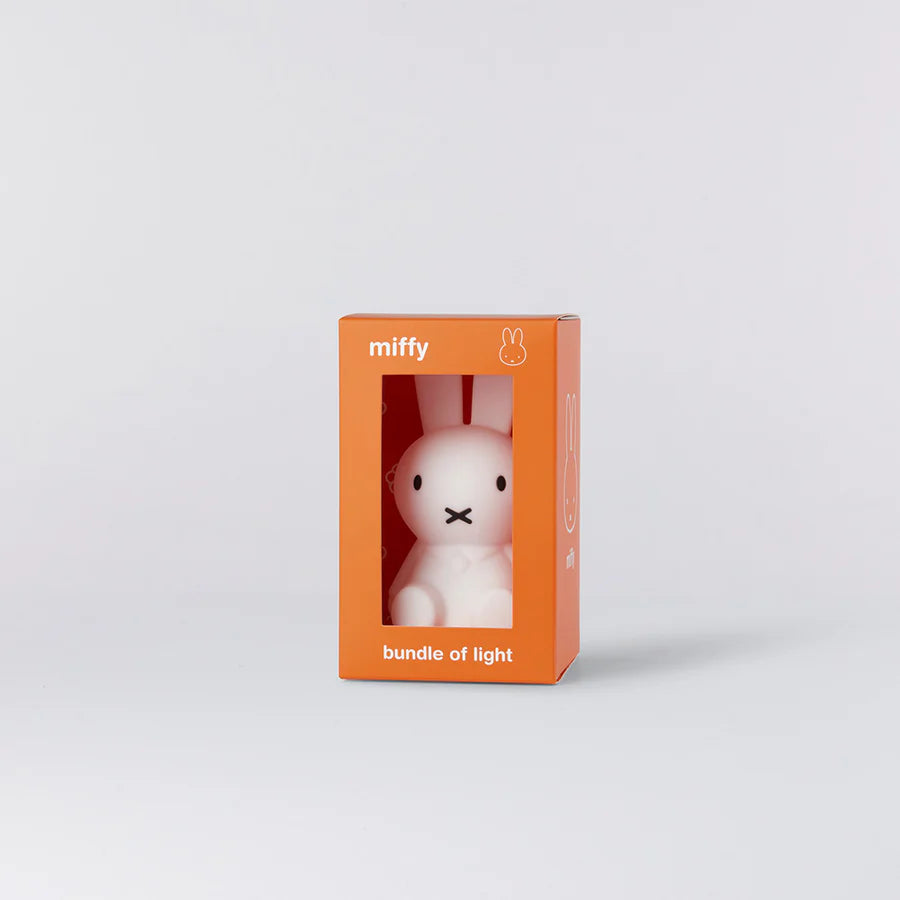 Mr. Maria Mini Espantacuco Miffy 15cm