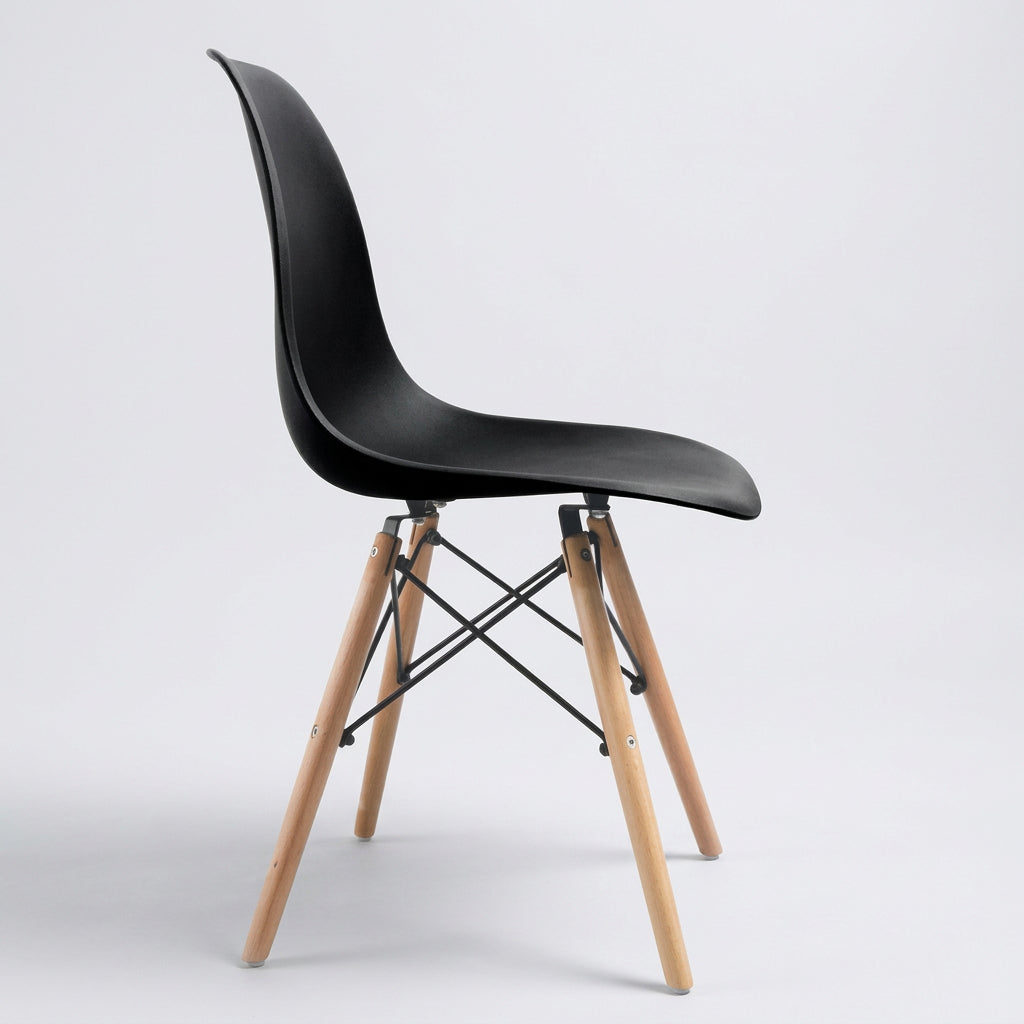Silla Estilo DSW negra - Medular Diseño Sillas de interior