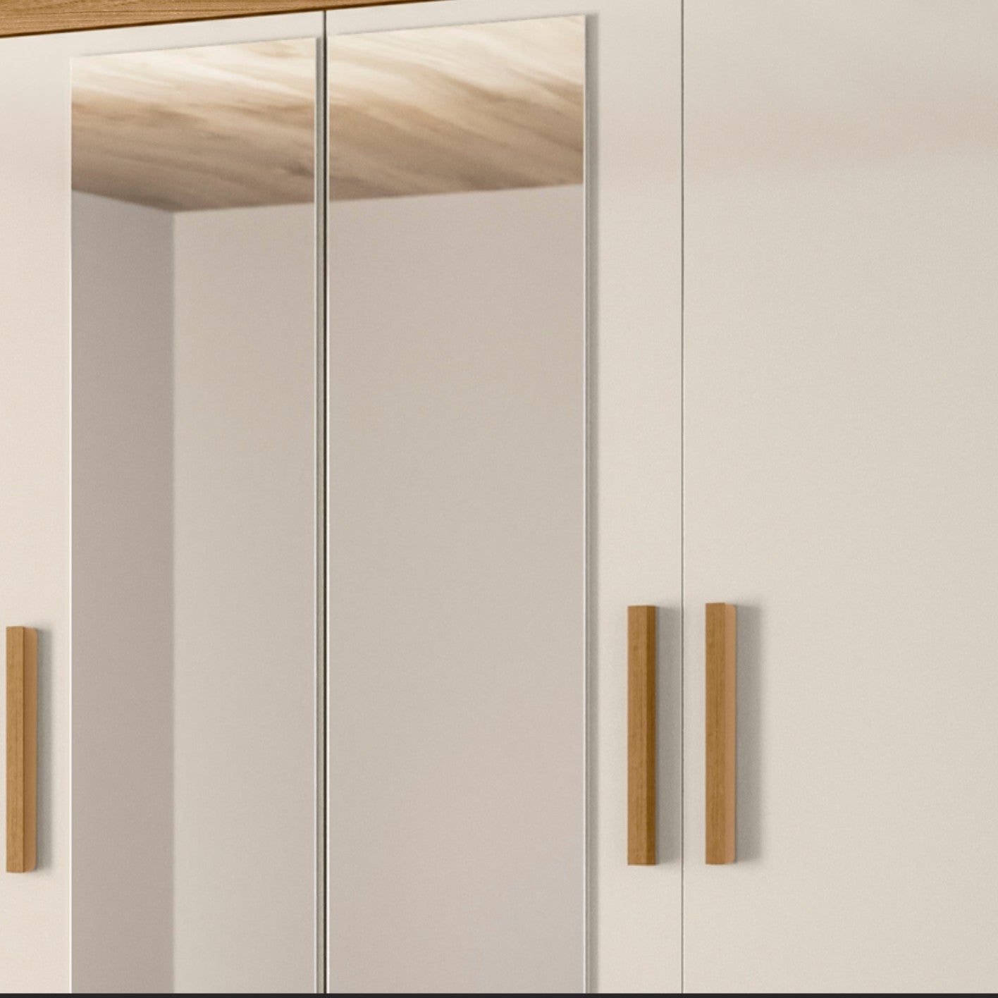 Closet Sardis