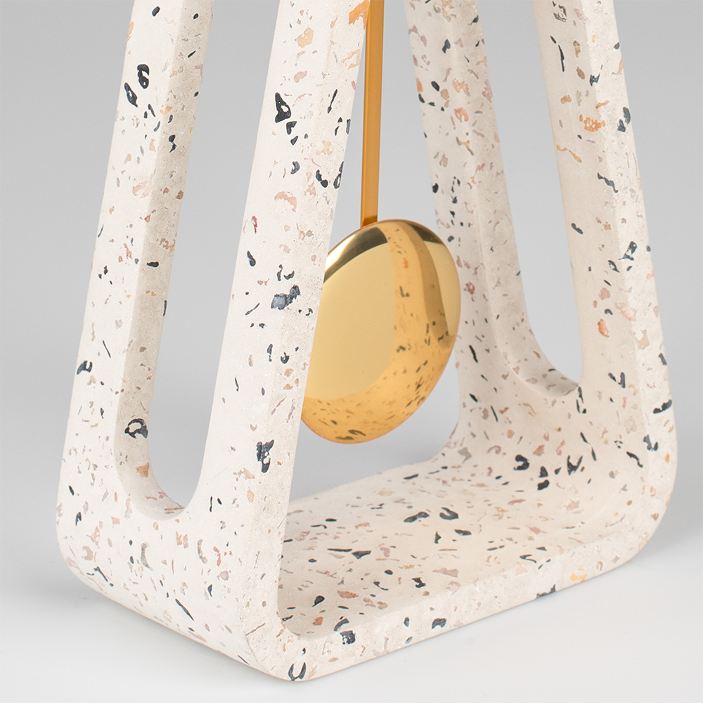 Reloj de mesa Pendulum Time Terrazzo Blanco