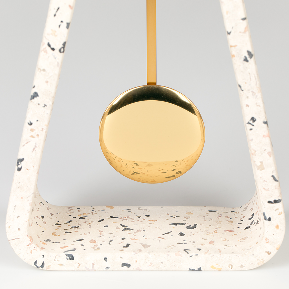 Reloj de mesa Pendulum Time Terrazzo Blanco